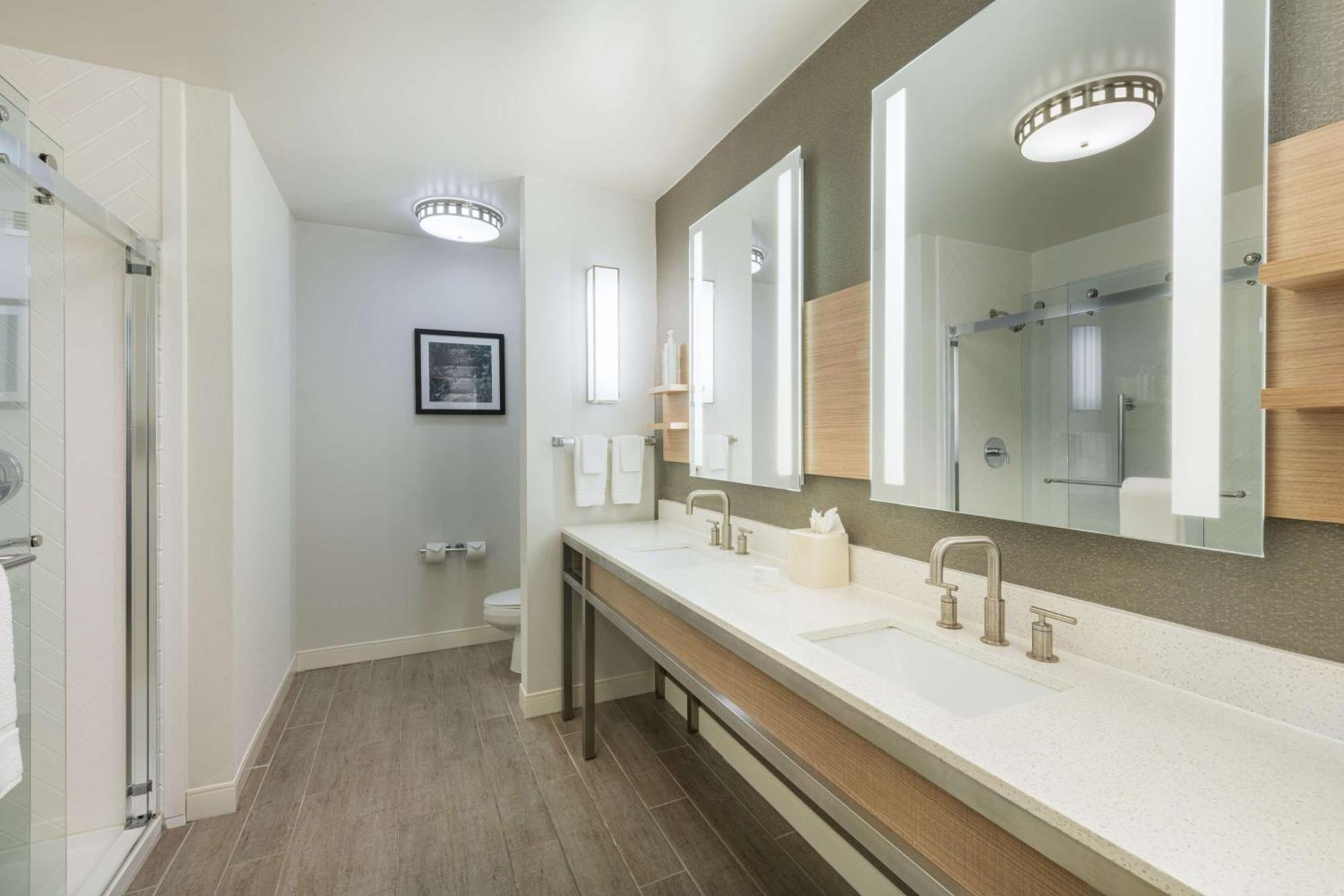 Hilton Garden Inn Saint Charles Eksteriør bilde