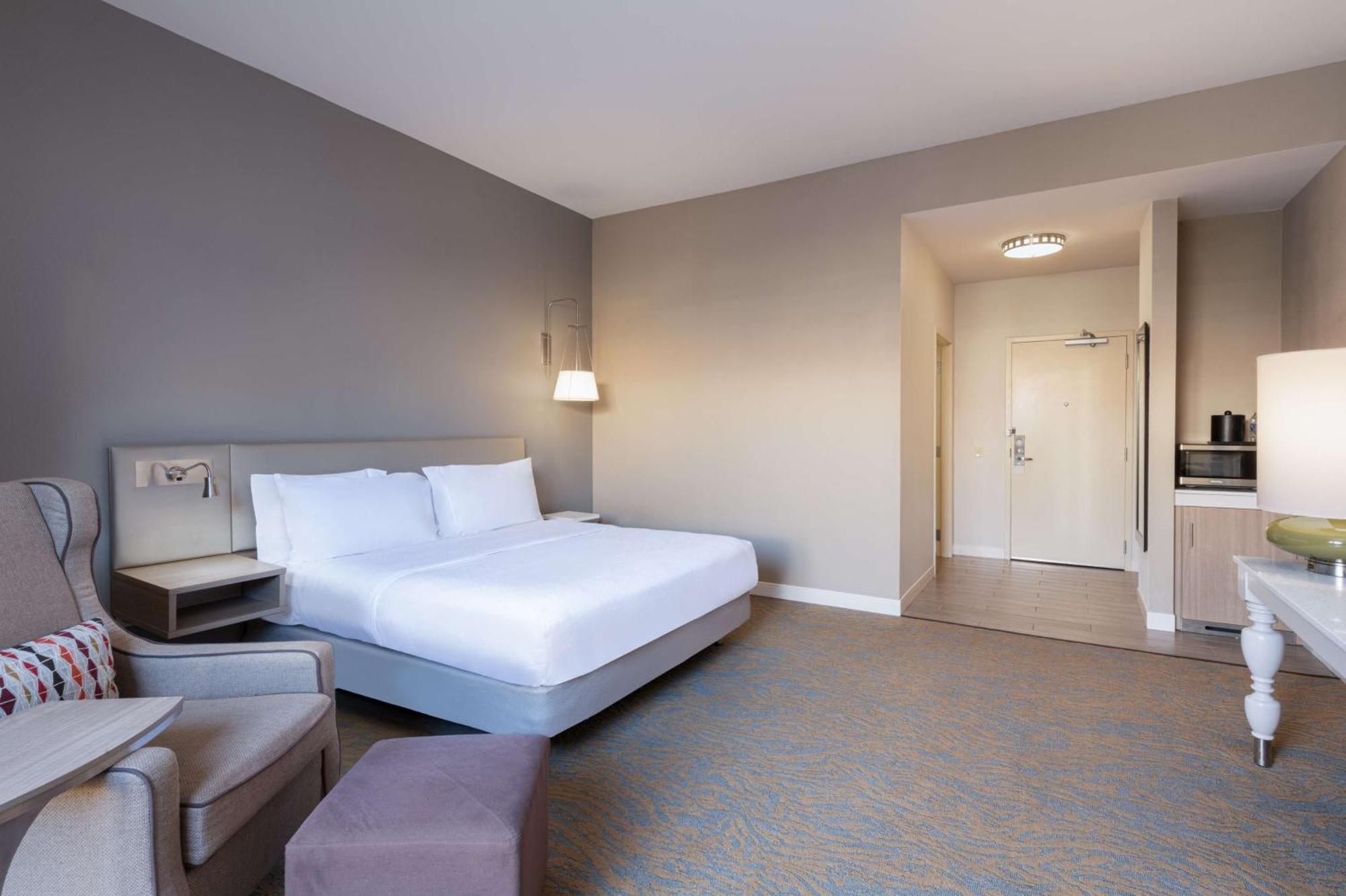 Hilton Garden Inn Saint Charles Eksteriør bilde