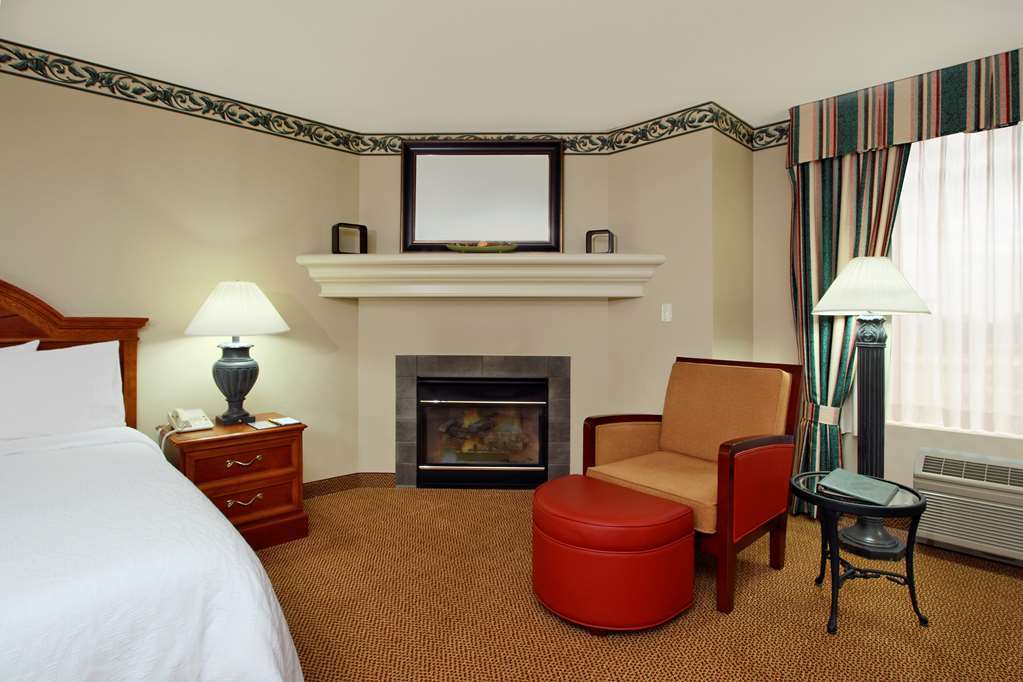 Hilton Garden Inn Saint Charles Rom bilde